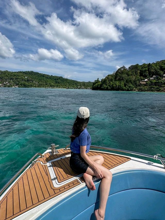 🏝️ Paradise Found: The Amazing Beauty of Phi Phi Island 🇹🇭