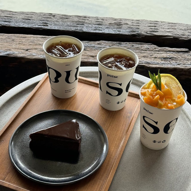 🍹PULSE (พัลซ์ บางขุนเทียน)