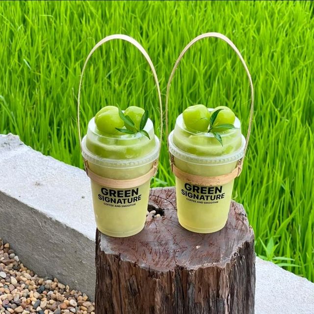 Hello Sunday! เมนูมะพร้าวพร้อมเสริฟค่ะ🌴🥥🥥