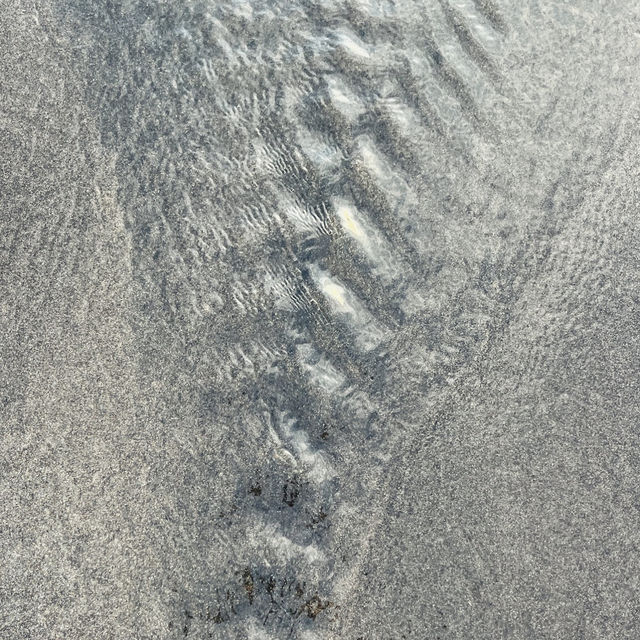 A Solo Surfer’s Paradise
