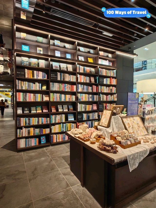 Tsutaya Books, Photogenic Bookstore for Books and Gifts