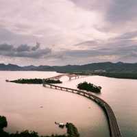 Crossing History: The Majestic San Juanico Bridge Adventure