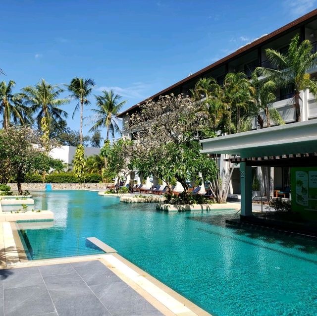 เที่ยวภูเก็ต พักบ้านไทย ใจกลางป่าตอง 