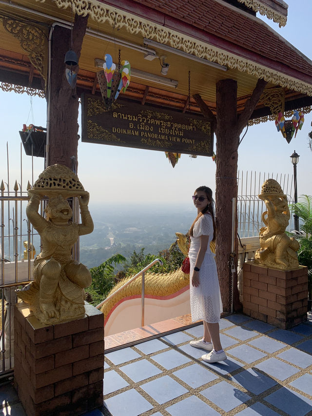 Wat Phra That Doi Kham: A Sacred Gem in Chiang Mai