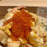 【京都・祇園】目の前で仕上げる海老天とじ丼「京都天ぷら 天のめし 祇園本店」