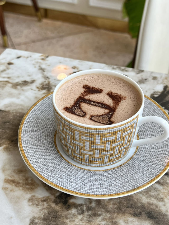 Perfect cafe for Hermes lovers🧡