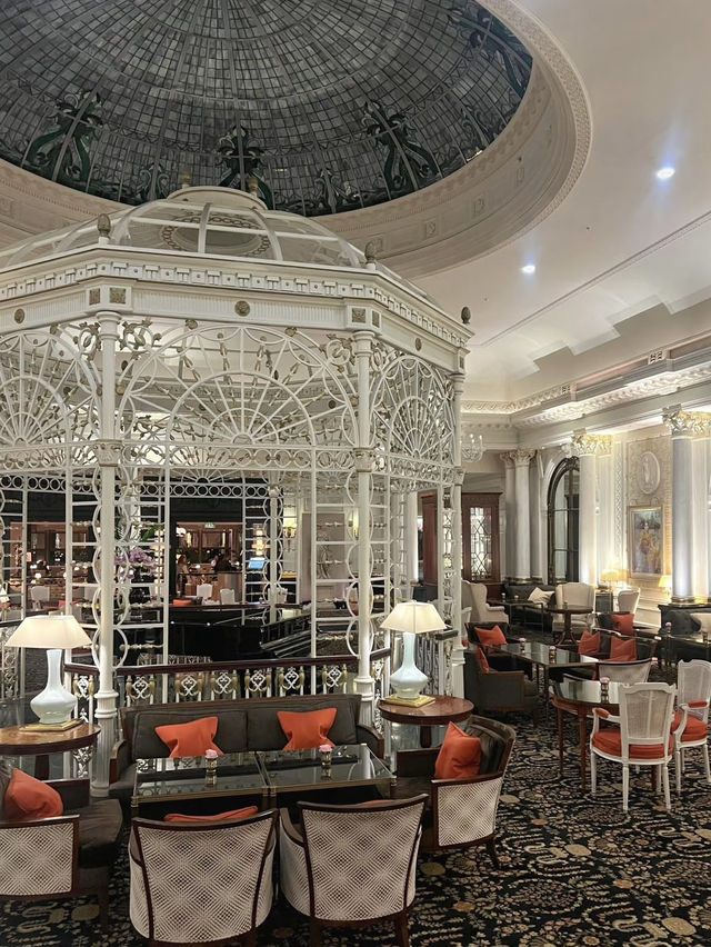 The Savoy London: Timeless Elegance in the Heart of the City 