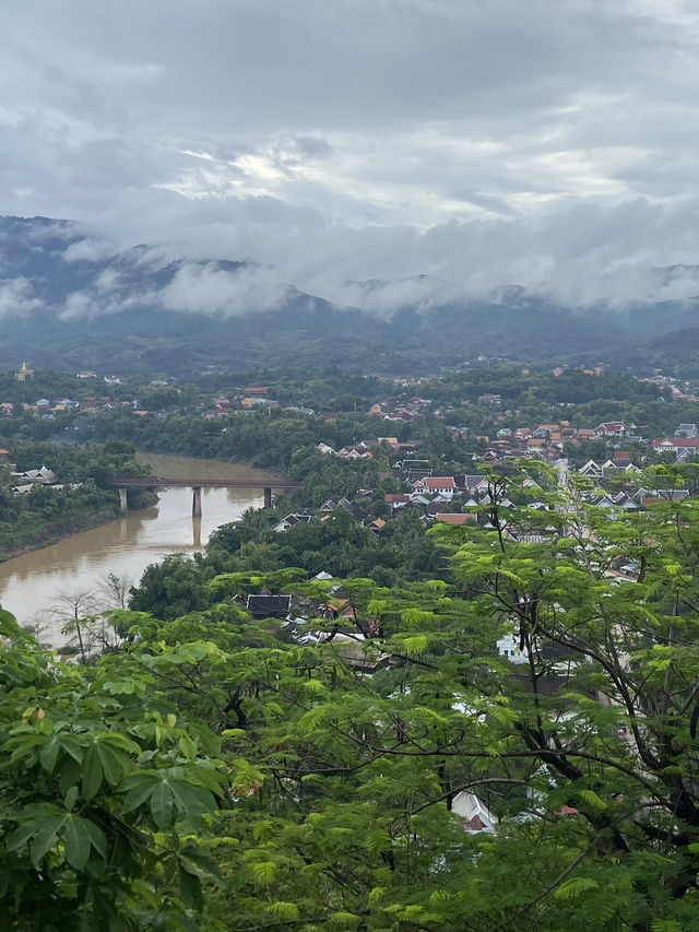 Mount Phousi: A Stairway to Serenity
