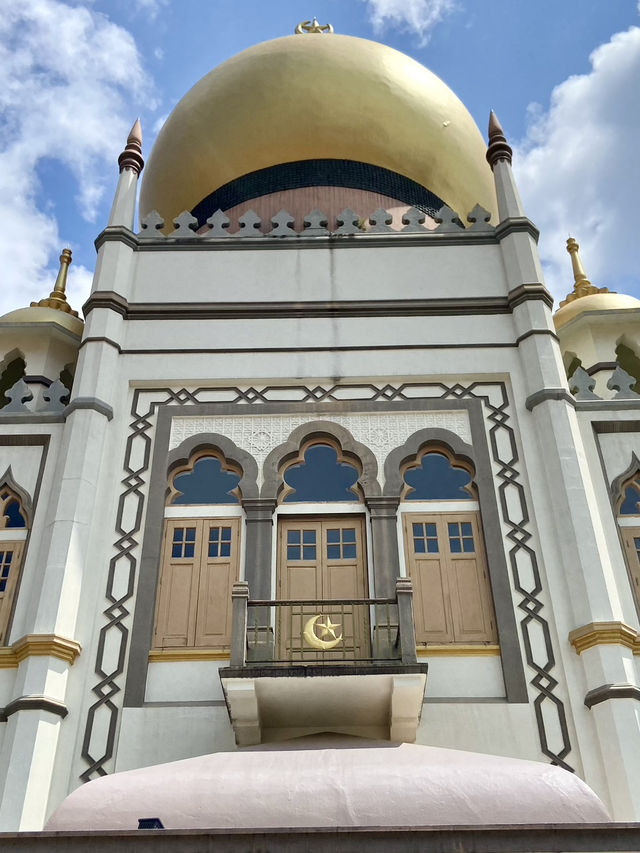 Sultan Mosque: A Golden Icon of Faith
