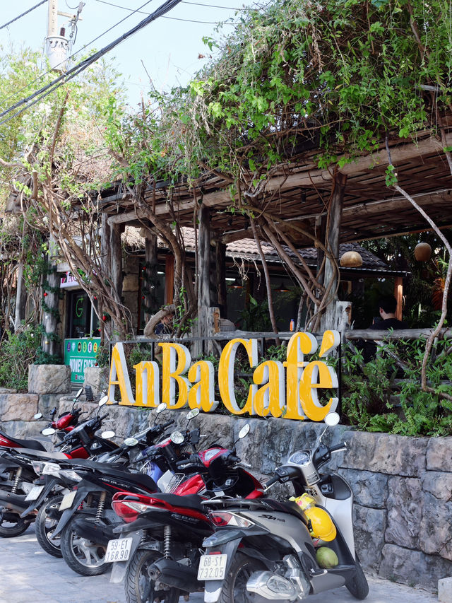 ☕️越南富國島中部好喝鹽咖啡咖啡店🤎