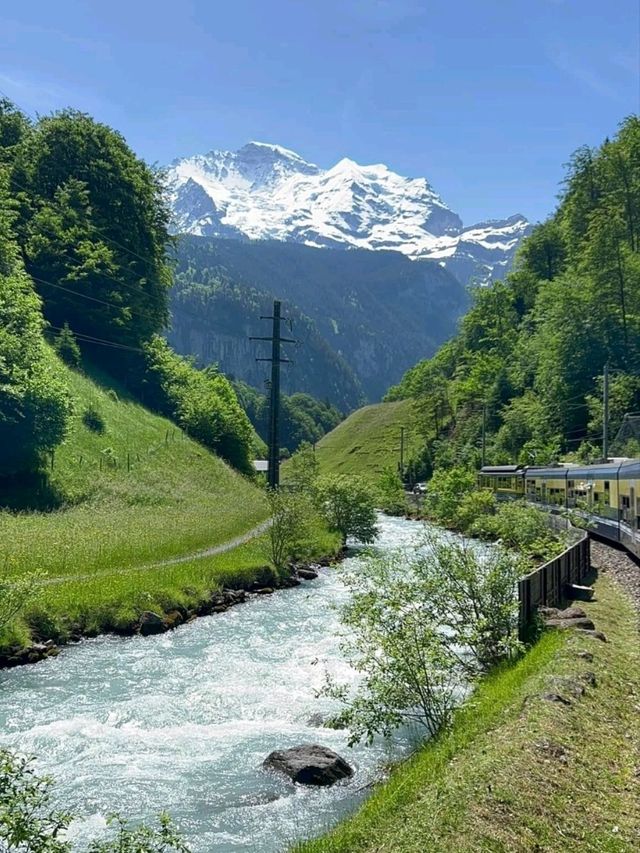 Lauterbrunnen: A Swiss Alpine Paradise