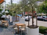 คาเฟ่เปิดใหม่ บรรยากาศดี ลาดพร้าว 71