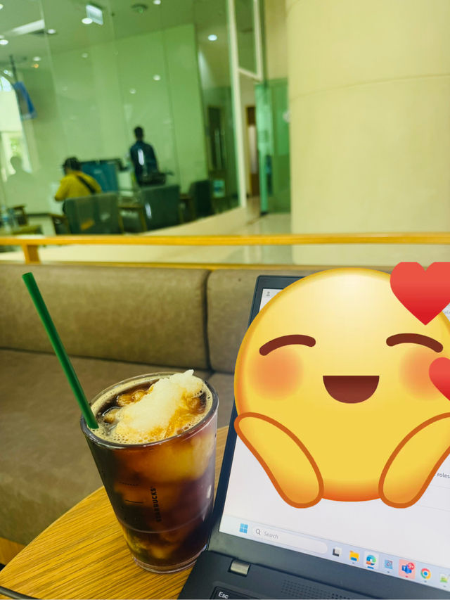เติมพลังด้วยกาแฟ ที่ Starbucks โรงพยาบาลรามคำแหง