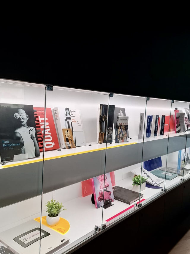 Fashion Meets Art at Museo Cristóbal Balenciaga - A Must-See in Getaria