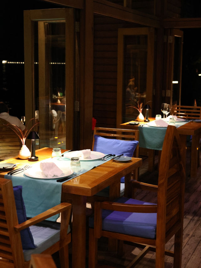 🍽️馬爾代夫港麗島美景有情調海上餐廳🤎