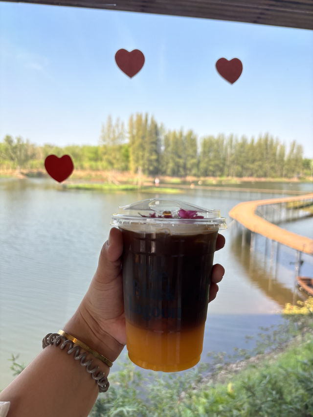 คาเฟ่ลับ The Black Lagoon Cafe @บ่อทอง ชลบุรี