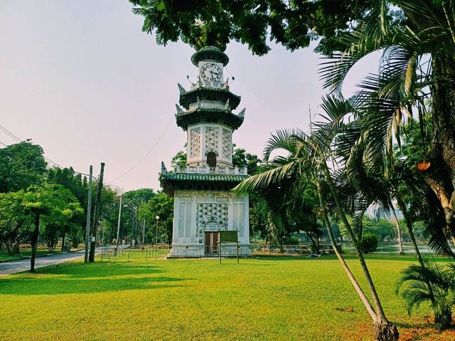 泰國曼谷市中心素坤逸區城市綠洲公園一日遊行程，親子遊行程，素坤逸繁華大道，適合打卡拍照📸親子遊
