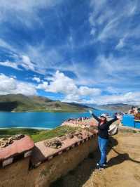 Yamdrok Lake: Tibet’s Turquoise Treasure