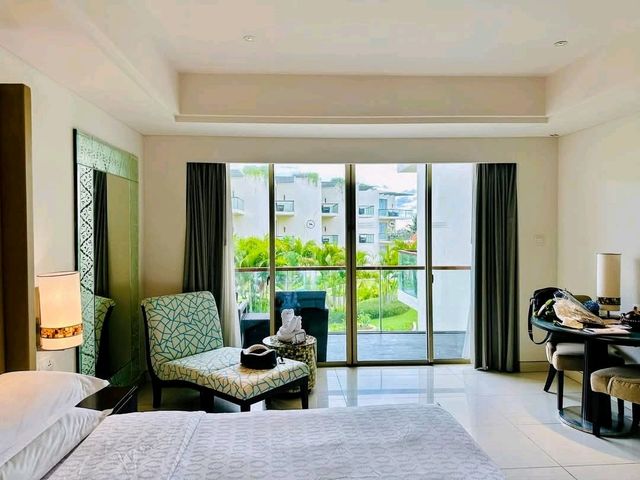 最美的海灘和魔幻的夕陽---喜來登峇里島庫塔度假村 Sheraton Bali Kuta Resort