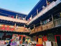 中國福建漳州市著名景點田螺坑土樓群旅行攻略，適合打卡拍照📸