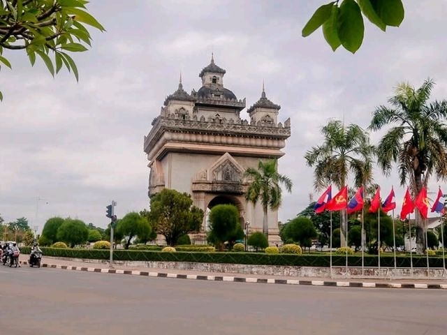 เที่ยวเวียงจันทน์ สปป.ลาว