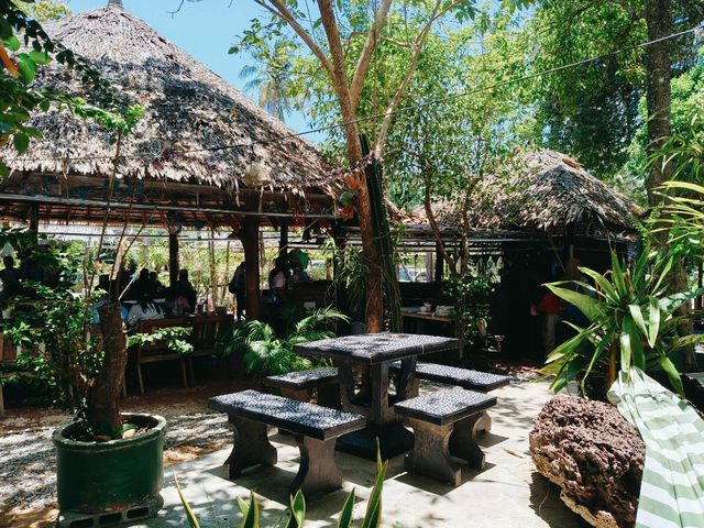 paklad cafe and seafood