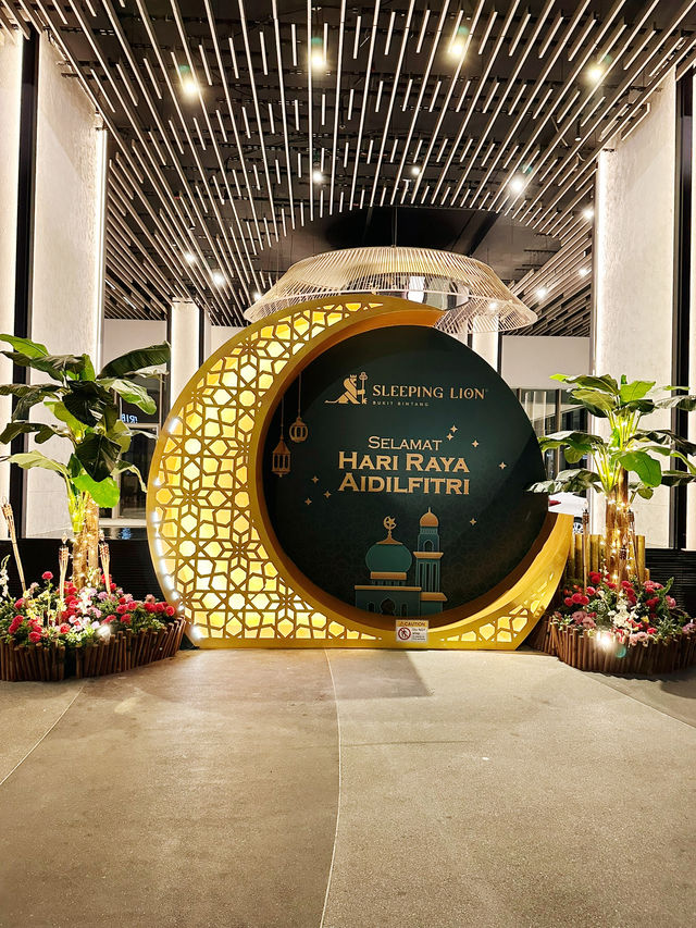 Roaring Raya Charm at Sleeping Lion Suites
