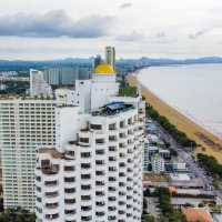 โรงแรมดีริมหาดจอมเทียน ในราคาประหยัด