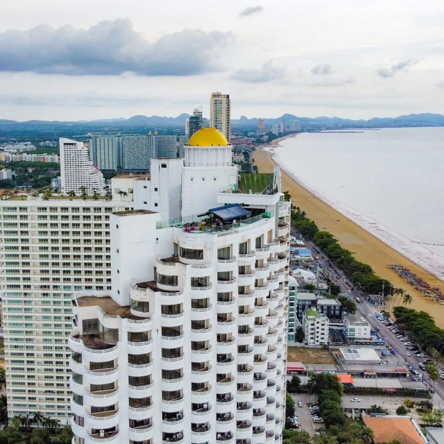 โรงแรมดีริมหาดจอมเทียน ในราคาประหยัด
