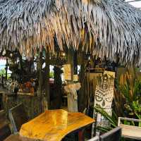 Laguna Cafe Bangsaen (ลากูน่า คาเฟ่ บางแสน)