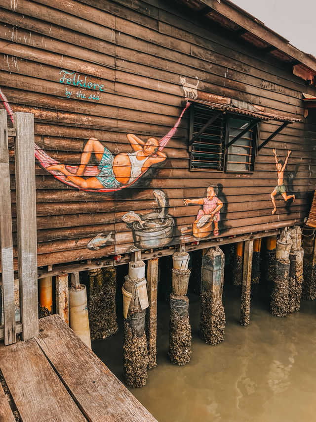 Wooden Planks & Waterfront Charm: A Stroll Through Chew Jetty