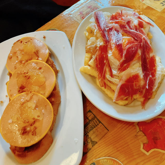 イベリコ豚の生ハムの脂が…🤤
