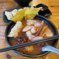 ร้านตั้งใจเคี้ยว ก๋วยเตี๋ยวย่านพัฒนาการ กทม.