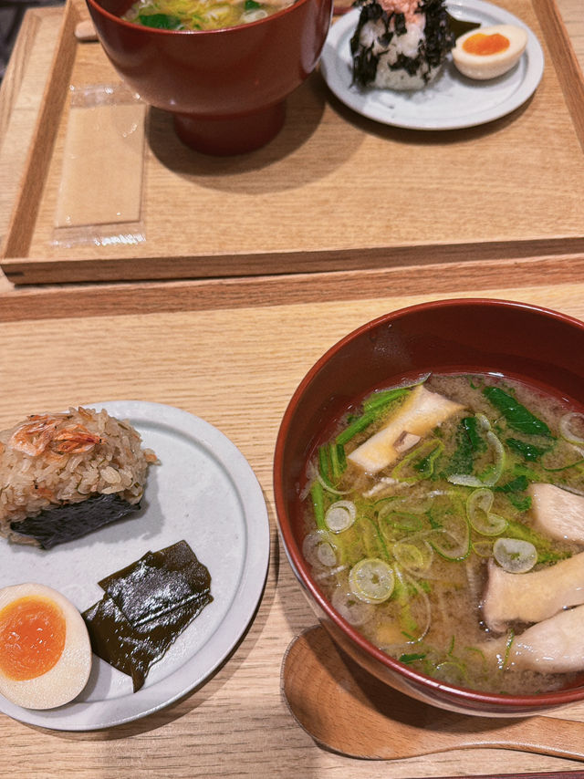 【東京スカイツリー】おみそ汁専門店。おにぎりもおいしいMISOJYU