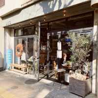 LUG HATAGAYA Cafe