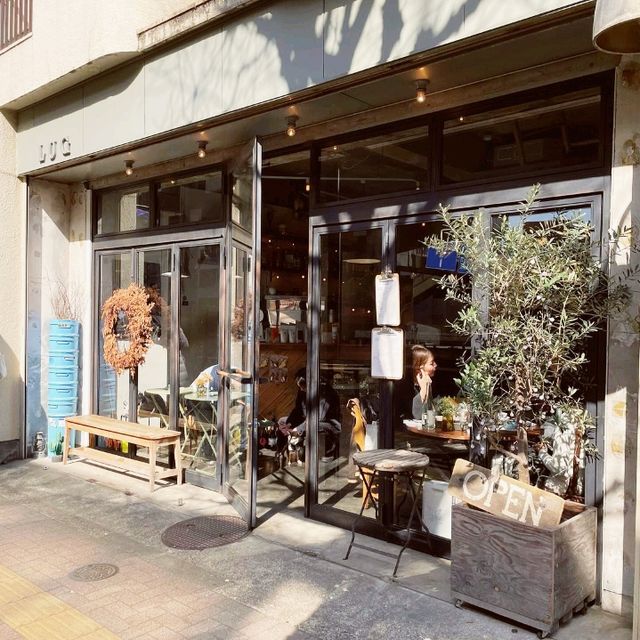 LUG HATAGAYA Cafe