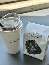 Anthracite, Seoul
