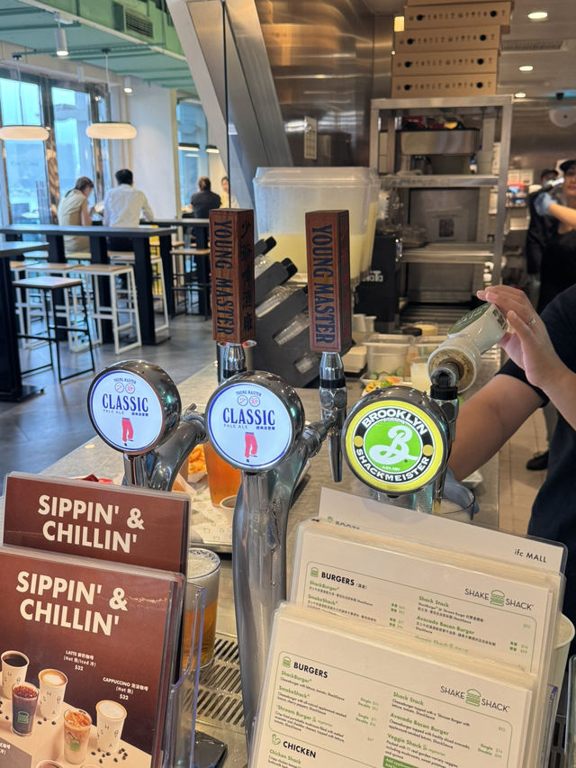 【香港】 中環海景Shake Shack：夏季有美式新地賣！