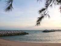 หาดแหลมเจริญ