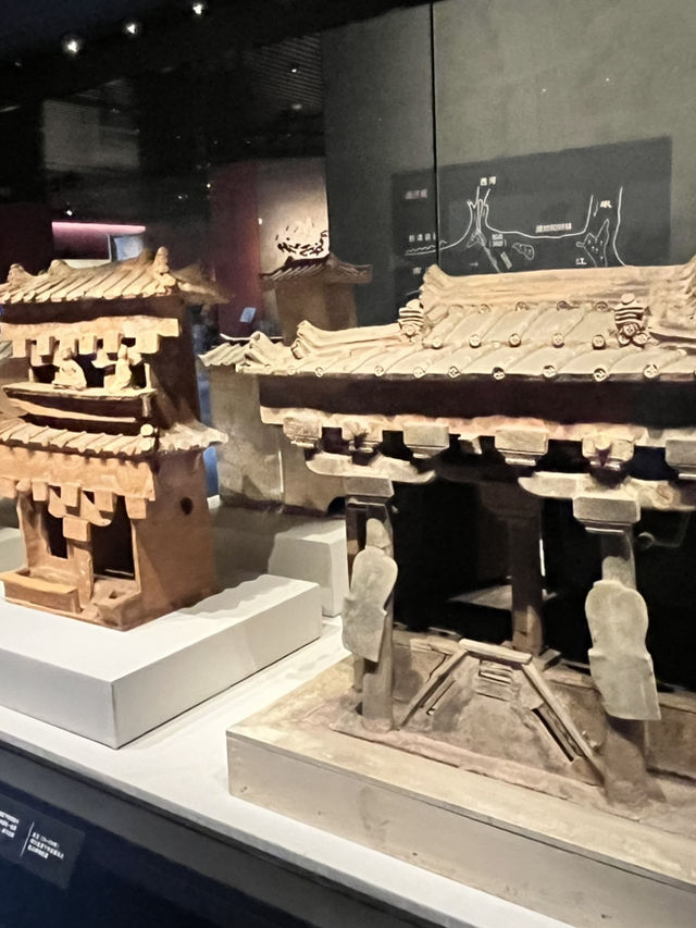 🏛️ Sichuan Museum – Cool Shelter with a Side of Three Kingdoms History