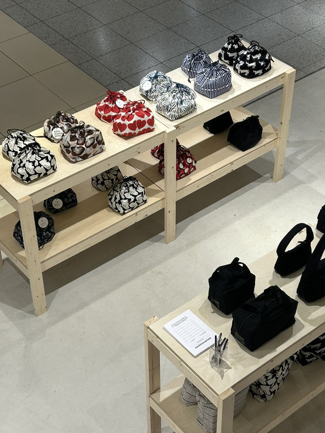 【NEWoMan新宿】初POPUP kitty bunny pony（キティバニーポニー）