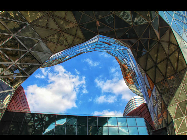 Shanghai World Expo Museum: Where Memories and Architecture Meet! 🇨🇳📸