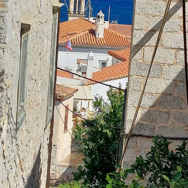 Hydra Town, Hydra