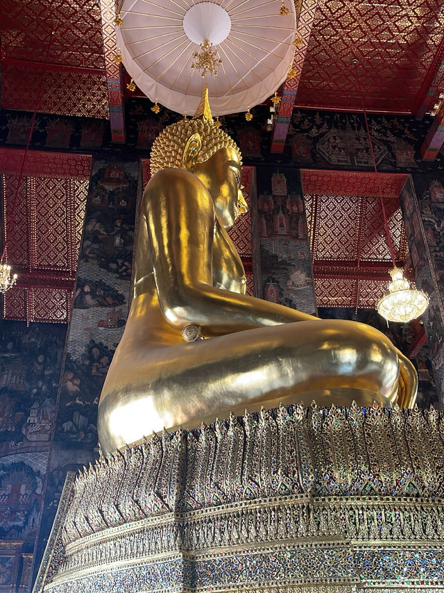 Wat Suthat Thep Wararam Ratchaworamahawihan 