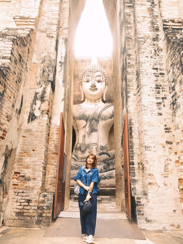 📍รีวิววัดศรีชุม สุโขทัย  ที่ต้องมาสักครั้งในชีวิต