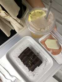PLAYWORKS SHOP คาเฟ่ที่ต้องมาเมื่อมาเชียงใหม่!