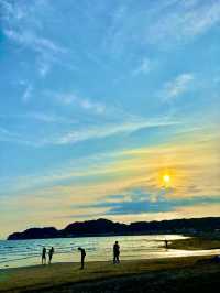 【夏本番の鎌倉 若宮大路-由比ヶ浜-材木座海水浴場お散歩おすすめ海の家】