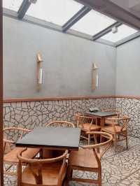 Sān Yóng Cafe คาเฟ่จีนร่วมสมัย
