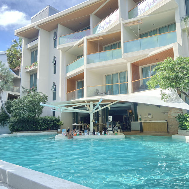 WYNDHAM GRAND NAI HARN BEACH PHUKET   