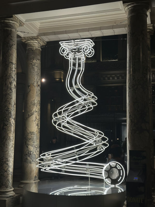 Inside London’s V&A: Masterpieces, Secret & Pratical Tips